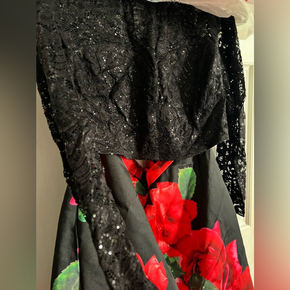 2 piece Prom dress like new worn once